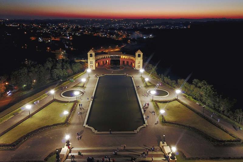 Entre os mais belos parques de Curitiba, Parque Tanguá completa 26 anos. Foto: Daniel Castellano/SMCS