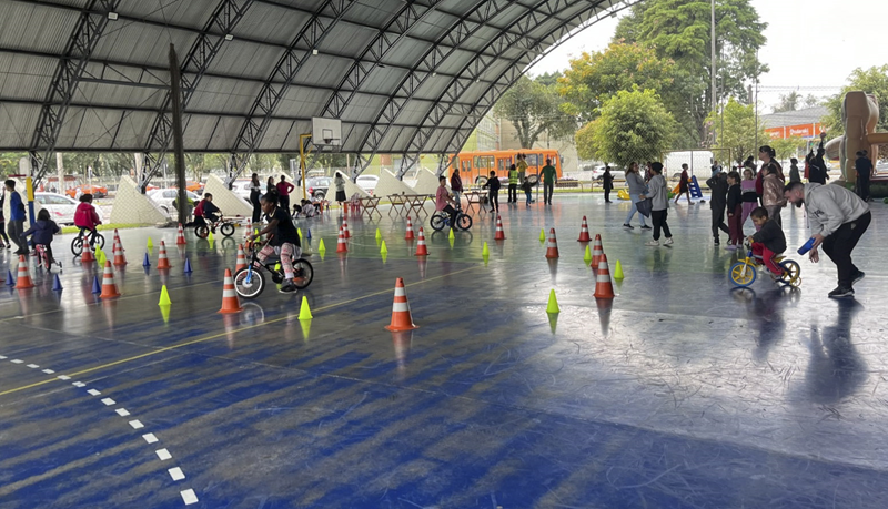 Regionais de Curitiba têm programação de férias gratuita para crianças