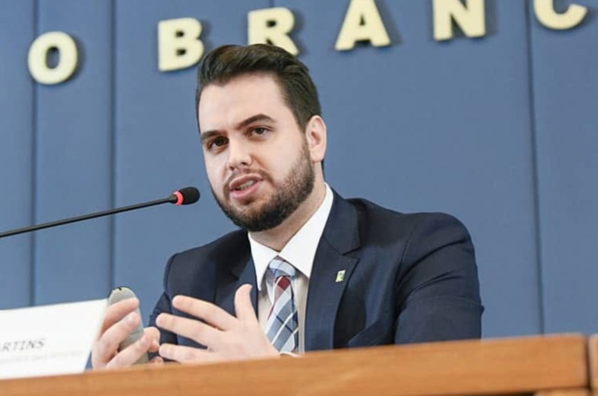 STF vai ficar do lado do Congresso no caso do IOF, diz especialista à CNN