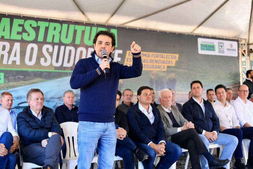 Deputado Luiz Fernando Guerra (União) participou da cerimônia de entrega da PRC-280.