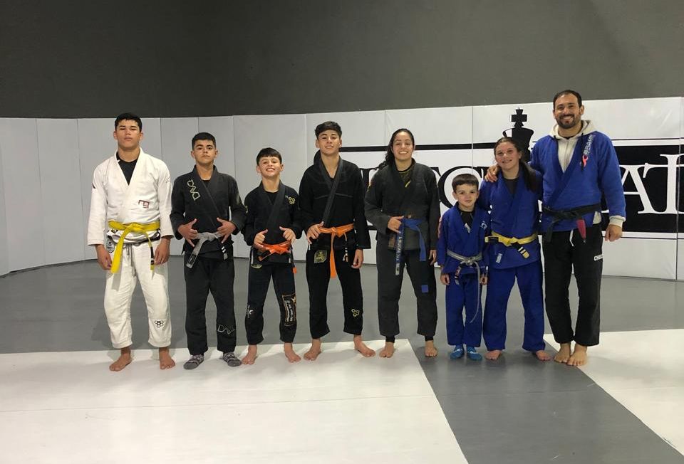 Equipe lageana Checkmat Lages GSTeam disputa em Curitiba o BJJ Pro IBJJF e o Kids International de Jiu-Jitsu 2025