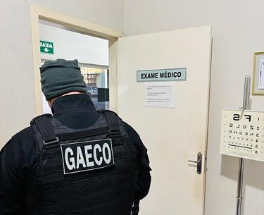 Gaeco denuncia seis pessoas envolvidas em cartório clandestino em Curitiba