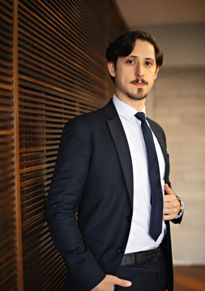 Leonardo Dalla Costa Iluminação pública com LED já beneficia mais de 60 milhões de brasileiros e avança em todo o país 