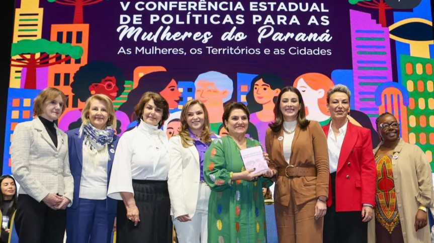 A conferência reúne representantes do poder público e da sociedade civil para debater ações e propor diretrizes que garantam e fortaleçam os direitos das mulheres em todo o estado.