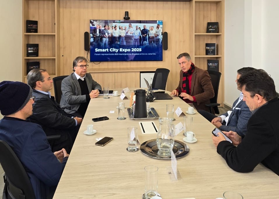 Presidente do TCE-PB fortalece parcerias em Curitiba e compartilha experiências sobre Cidades Inteligentes – Portal do TCE-PB