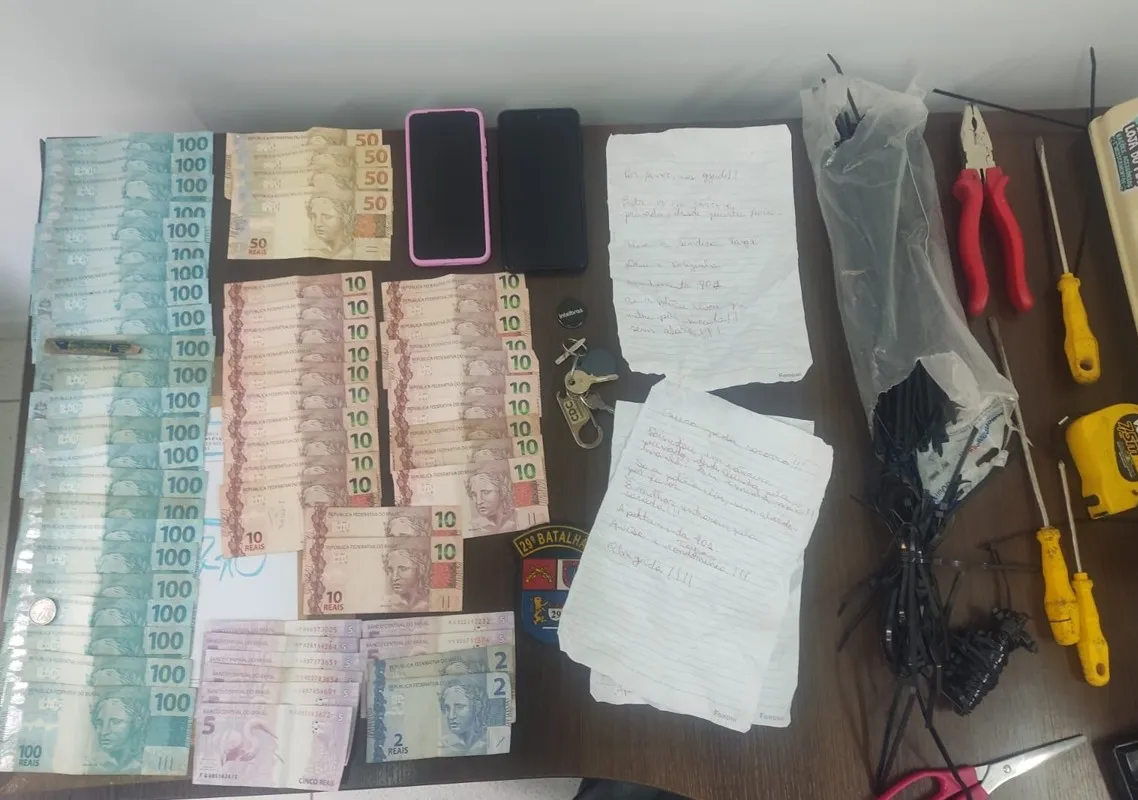 Mãe e filha são resgatadas de cárcere privado na RMC