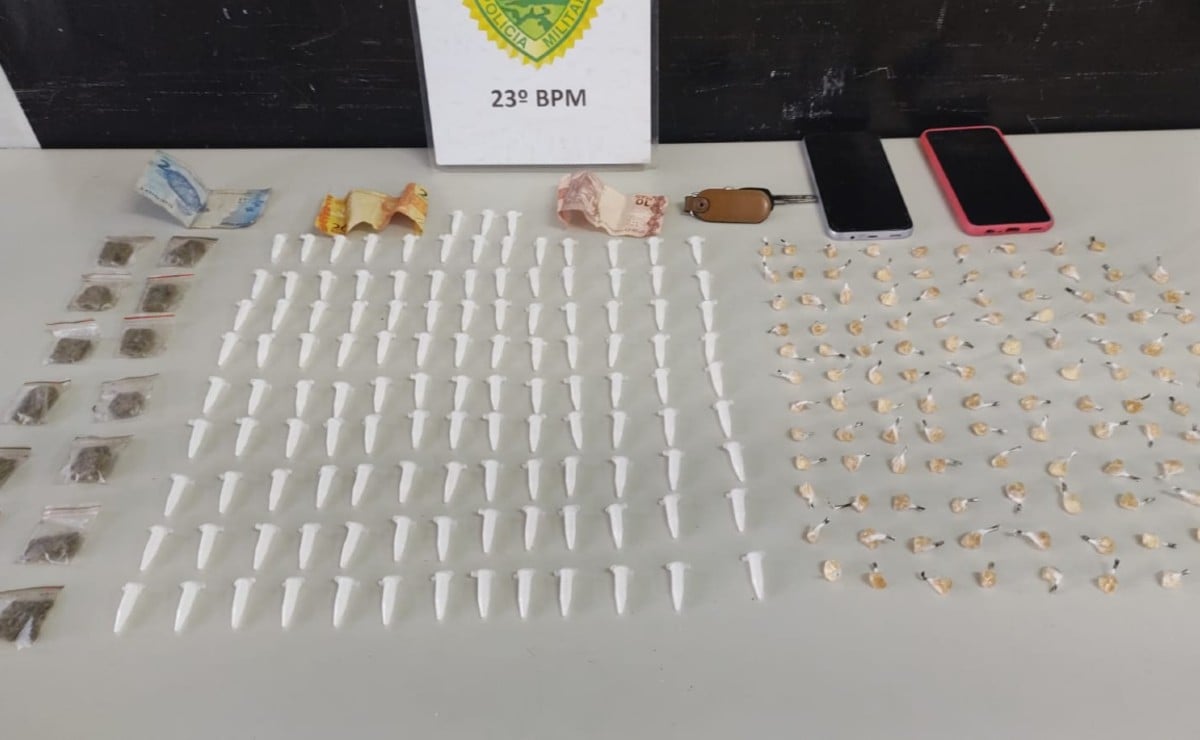 Grávida tenta despistar PMs, mas é presa com drogas em Curitiba