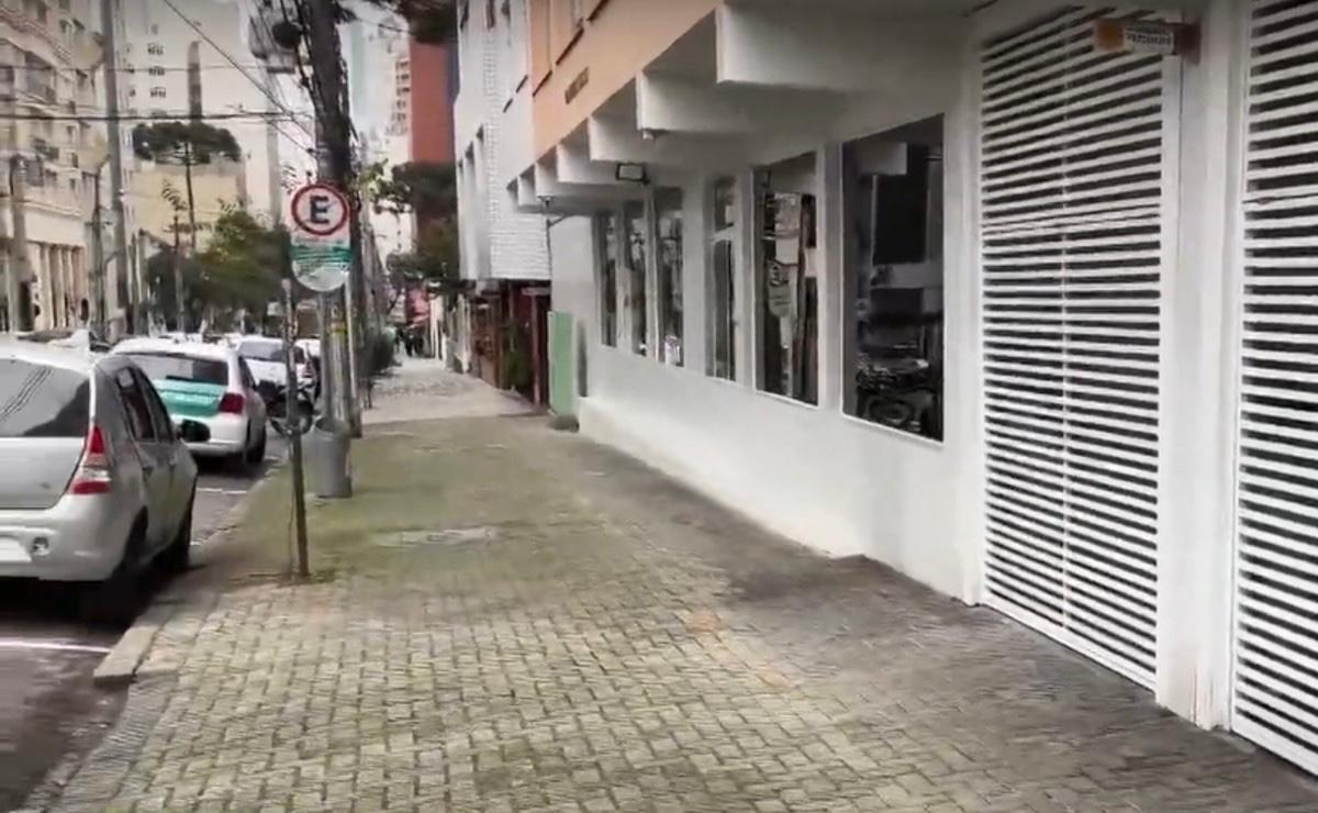 mulher-encontrada-morta-apartamento-curitiba-1
