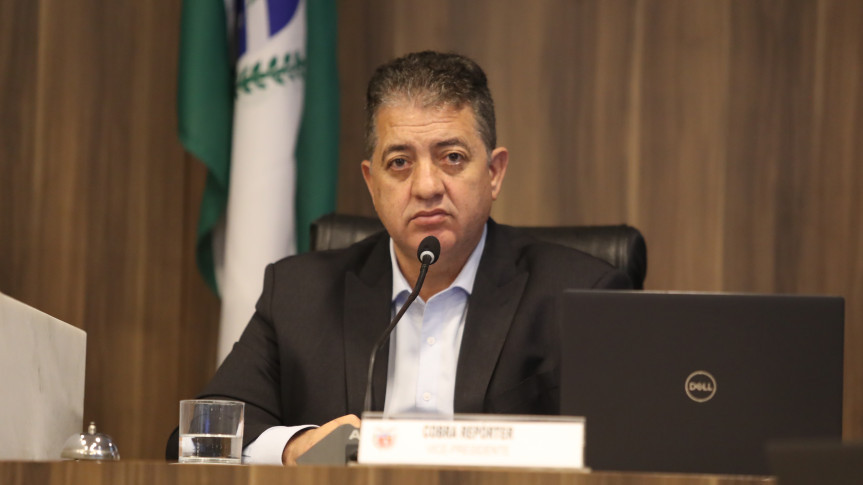 Deputado cobra medidas para manter voos entre Londrina e Curitiba