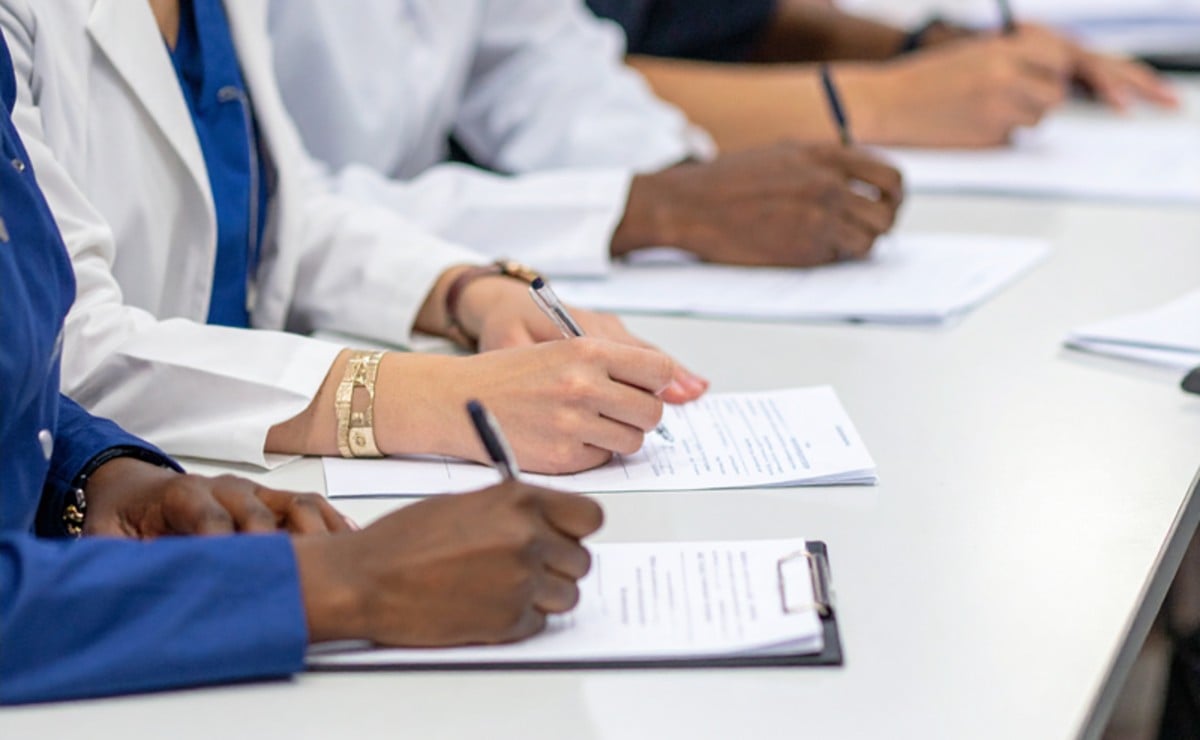 novo-processo-seletivo-feas-medicos-especialistas