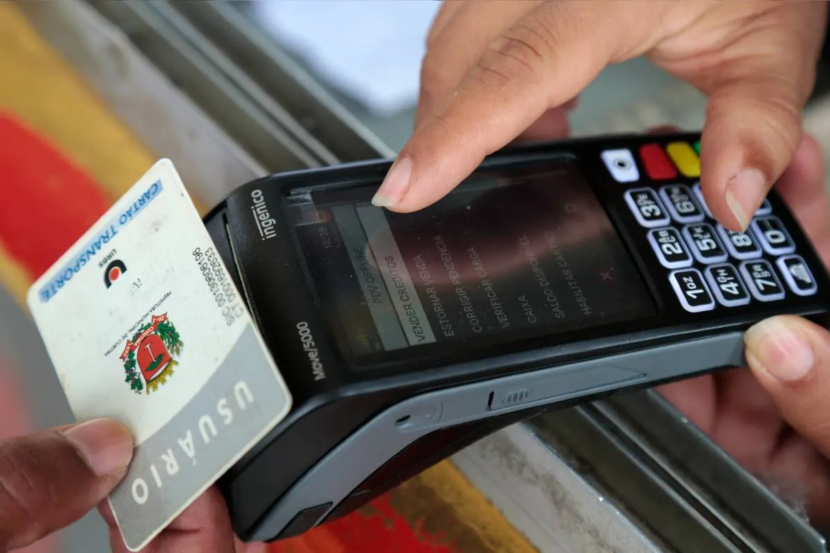 Recarga do cartão transporte em Curitiba está suspensa temporariamente