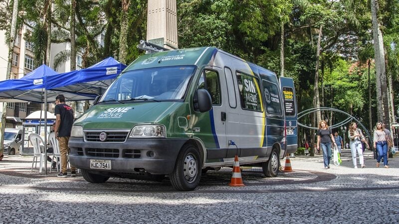 Serviços móveis da Prefeitura de Curitiba chegam a bairros diversos nesta segunda; veja onde