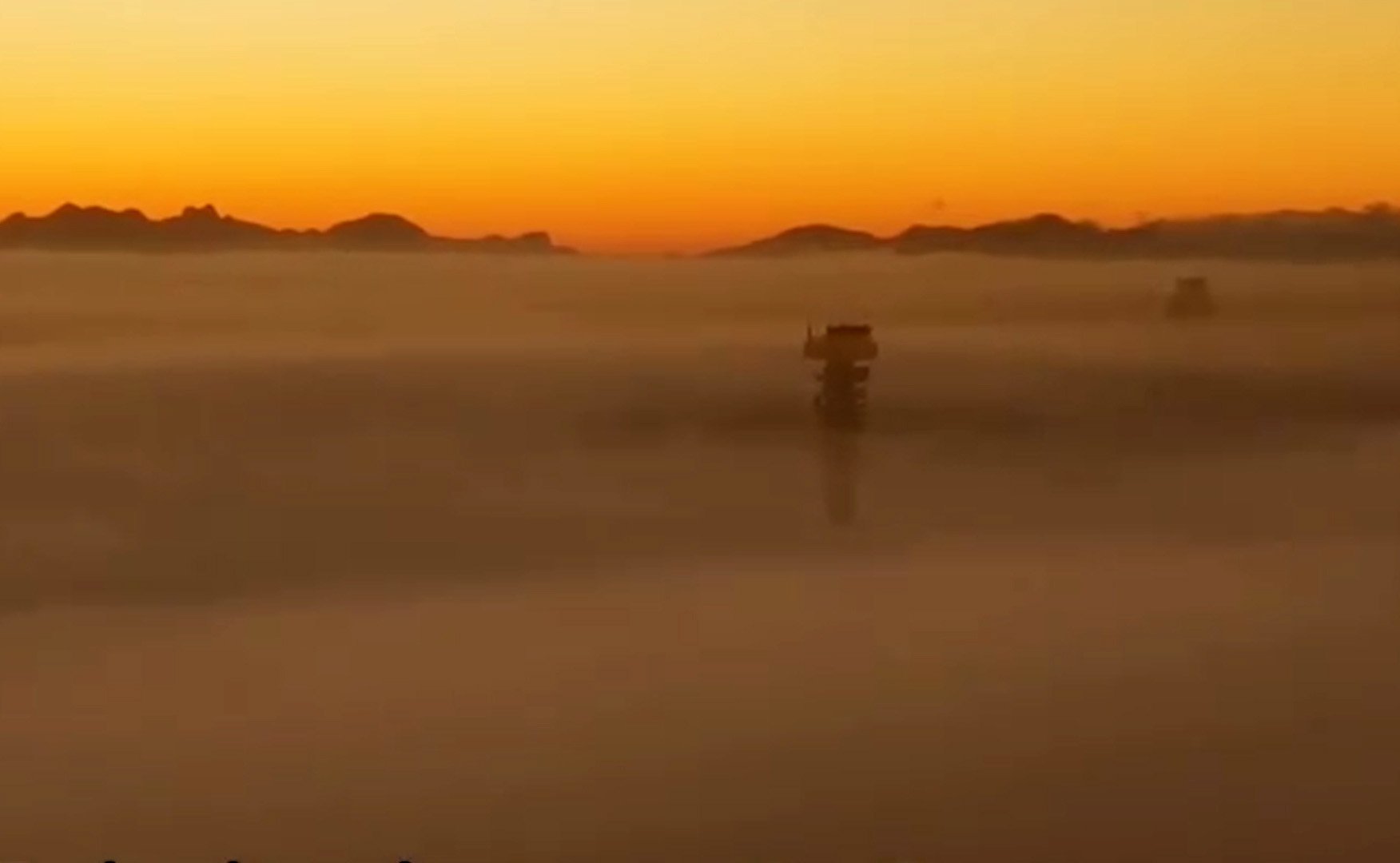 video-neblina-curitiba-daniel-castellano-domingo-sol
