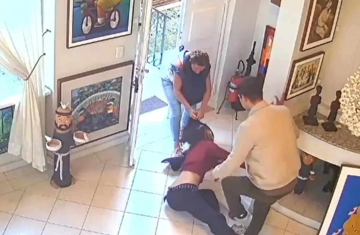 Mulher relata ter sido agredida por estar sem sutiã em Curitiba, e Polícia Civil investiga o caso