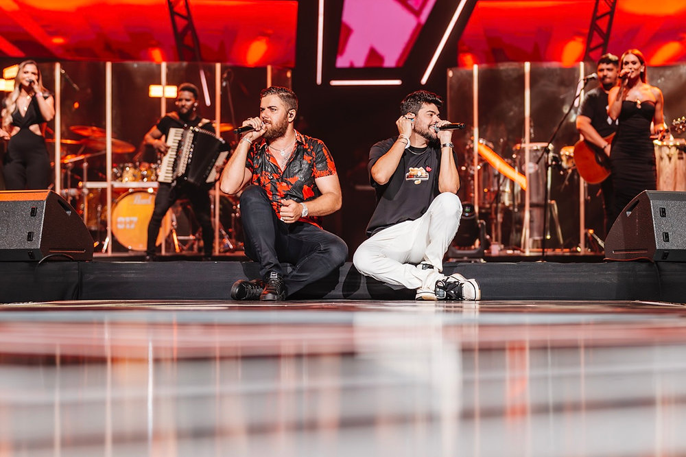 Festa 'Intenso' de Zé Neto & Cristiano em Curitiba: Concurso de Talentos!