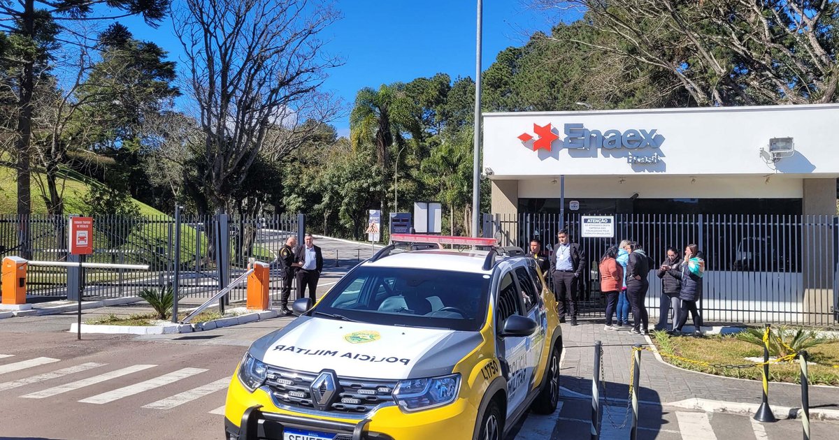 Explosão em fábrica deixa nove desaparecidos na Grande Curitiba