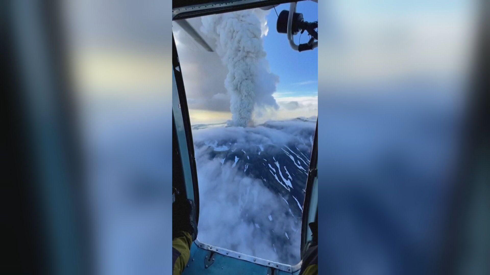 Ao notar embriaguez de juiz, mulher que estava nua no colo tentou assumir volante