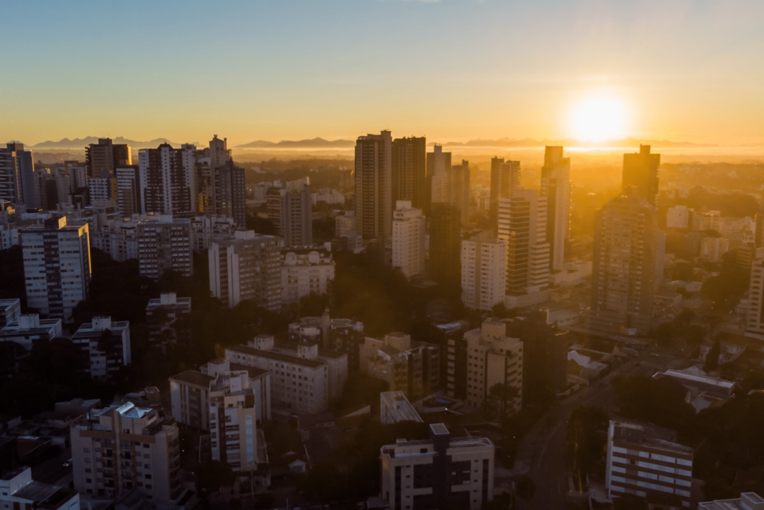 População de Curitiba chega a 1,83 milhão em 2025 e Paraná mantém 5ª maior população do País – CBN Curitiba – A Rádio Que Toca Notícia