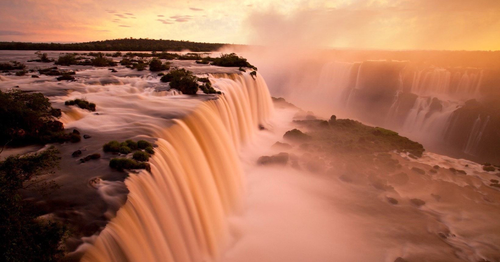 Muito bom! Passagens para Curitiba, Florianópolis ou Foz do Iguaçu a partir de R$ 241 ida e volta