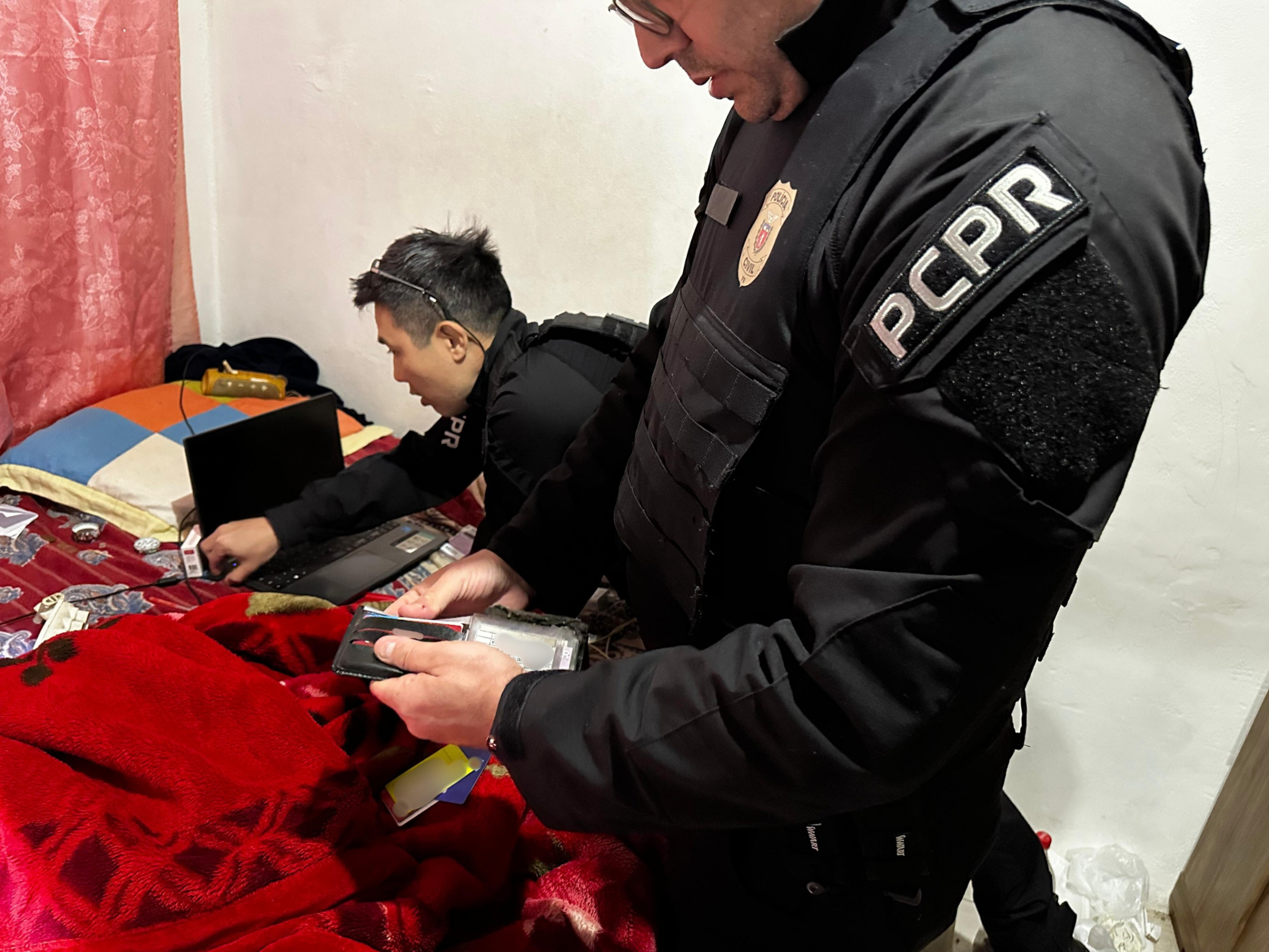 Grupo suspeito de fraudes com cartões de crédito em Londrina e região é alvo de operação da polícia