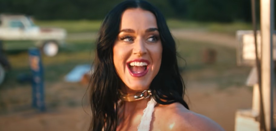 Katy Perry em Curitiba: cantora se apresenta em setembro na Arena da Baixada - Mundo Livre FM