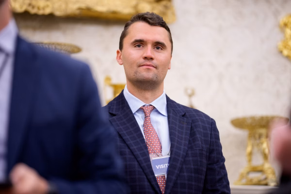 Trump vai discursar em velório de Charlie Kirk, ativista morto nos EUA