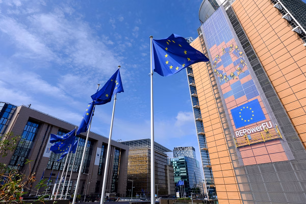 Israel promete “resposta apropriada” caso Europa imponha restrições