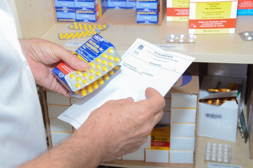 São José dos Pinhais institui Programa Remédio em Casa para entrega de medicamentos a pacientes vulneráveis