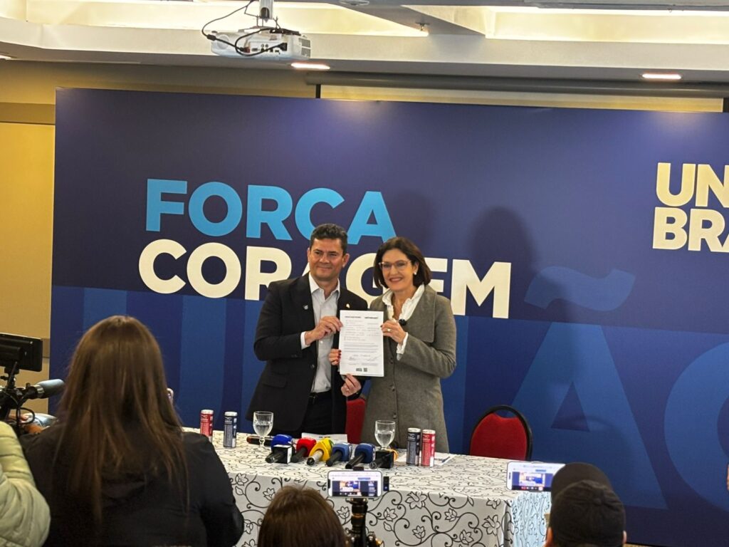 Sérgio Moro e Cristina Graeml em entrevista coletiva no Hotel Pestana, em Curitiba