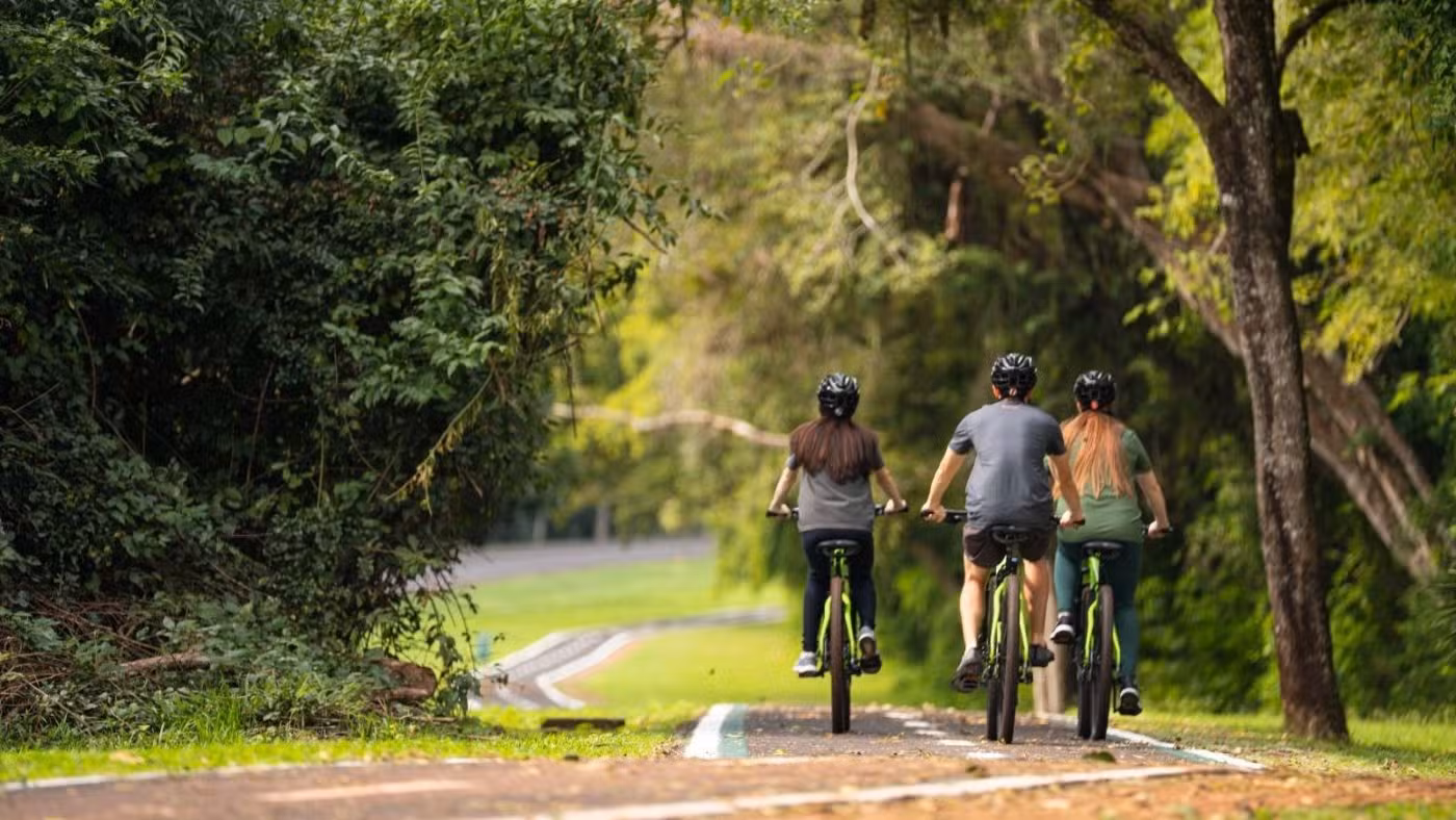 Cicloturismo em Foz do Iguaçu: rotas, trilhas e experiências sobre duas rodas