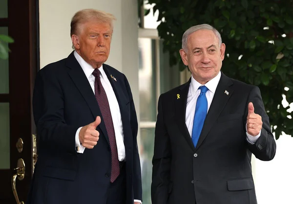 Trump pressiona Hamas a aceitar plano de paz em Gaza