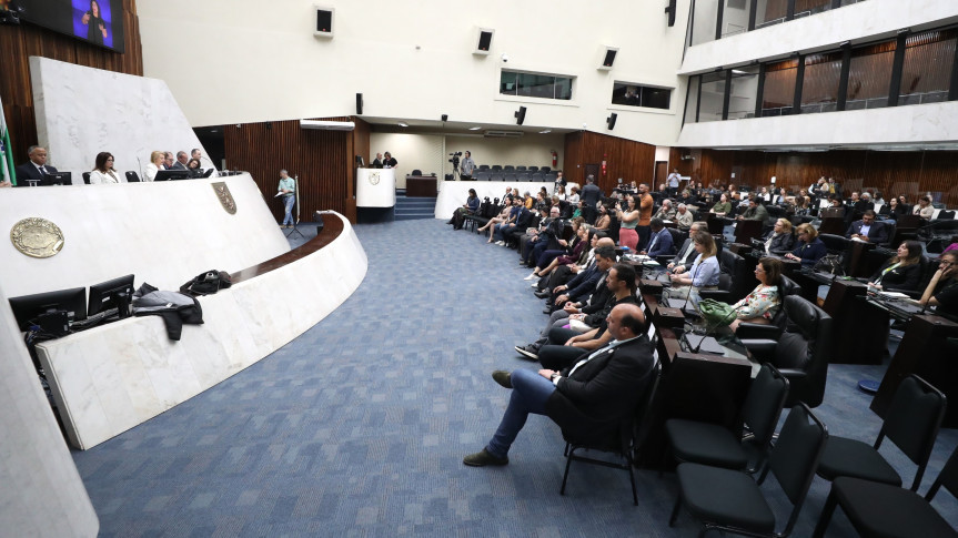 Participantes do encontro sobre saúde mental no trabalho