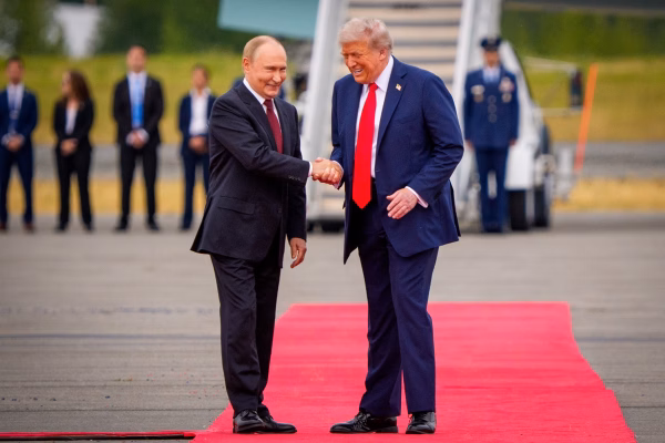 Kremlin: não há acordo entre Putin e Trump sobre reunião com Zelensky
