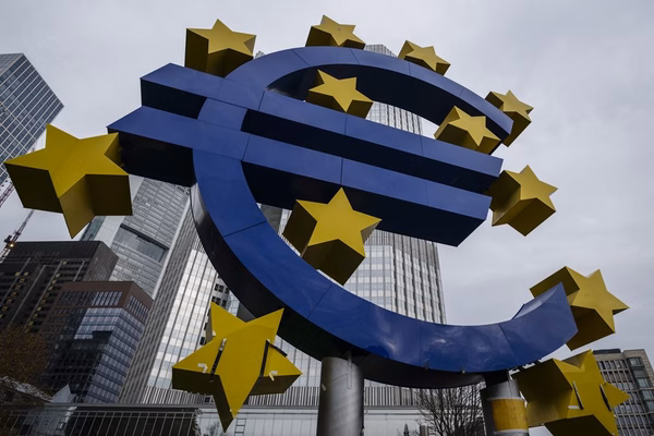 Europa apresenta 19º pacote de sanções contra a Rússia
