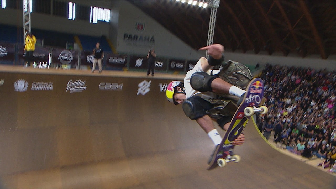 Gui Khury acerta giro de 900º e vence o Campeonato Brasileiro de Vert Battle em Curitiba