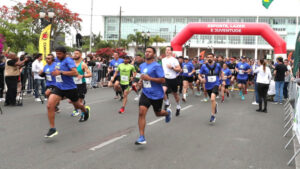A primeira da Corrida da Assembleia integrou a 4ª etapa das corridas de rua organizadas pela Prefeitura de Curitiba.