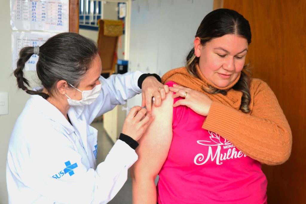 Dia D de multivacinação aplicou 2.850 doses de vacina em São José dos Pinhais