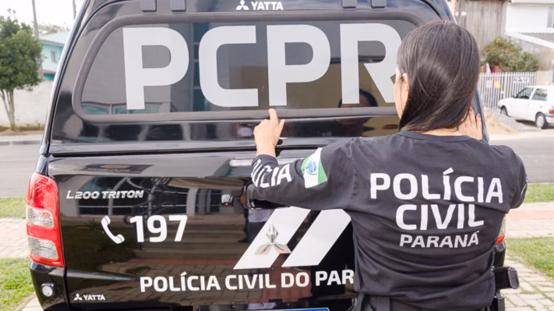 Ameaças de morte, plano de sequestro, mentiras nas redes sociais: jovem é presa por perseguir professora e família dela, no PR