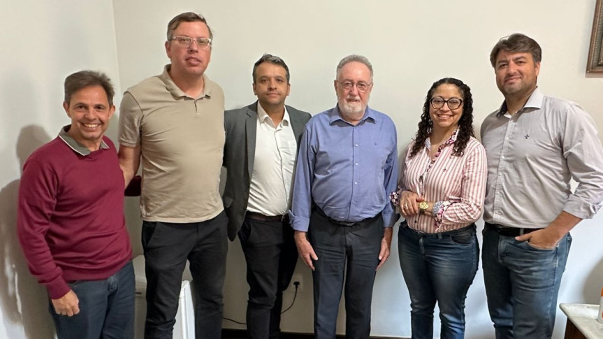 Deputado Tercilio Turini enaltece construção da Academia Escola de Atividade Física e Saúde da UEL