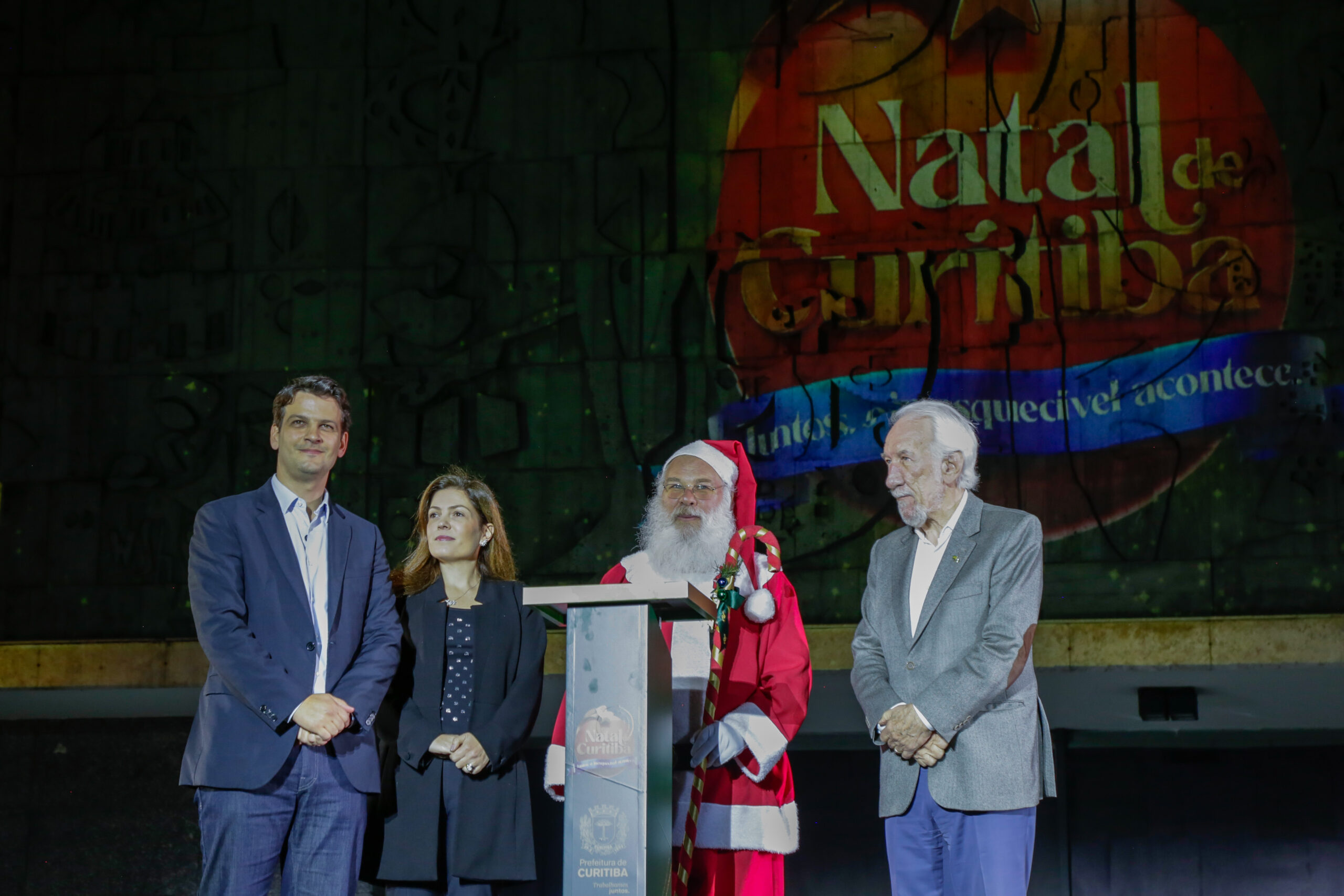 Eduardo Pimentel na abertura do Natal 2025