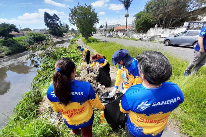 251115 thays poletto limpeza rio iguacu sanepar02 ed.jpg