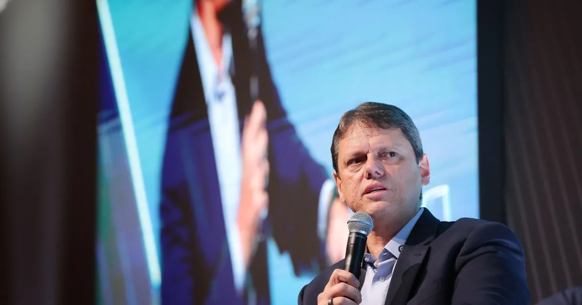 Tarcísio diz não achar absurdo haver prisão perpétua no Brasil