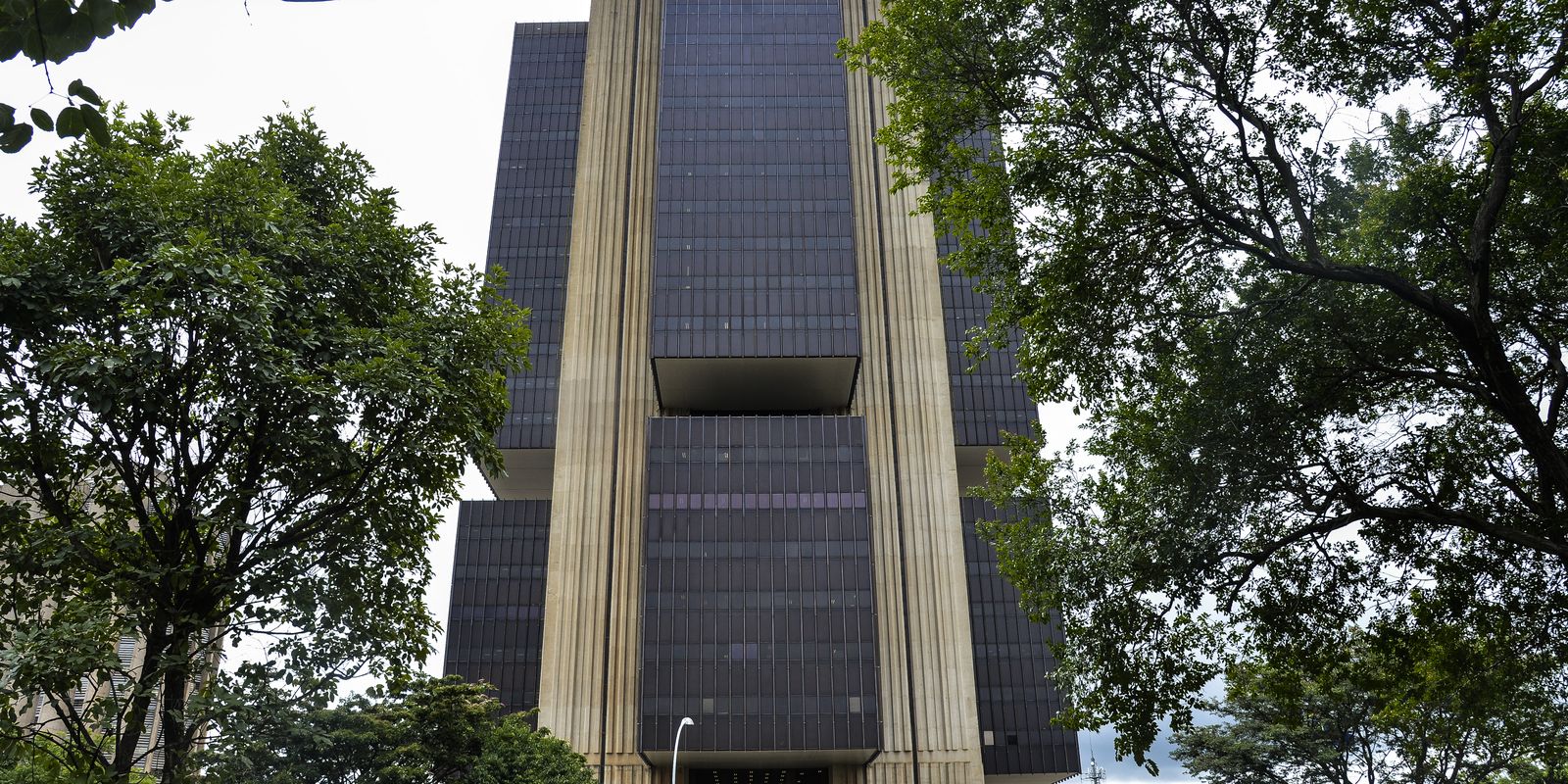 banco central abr 30091923895.jpg