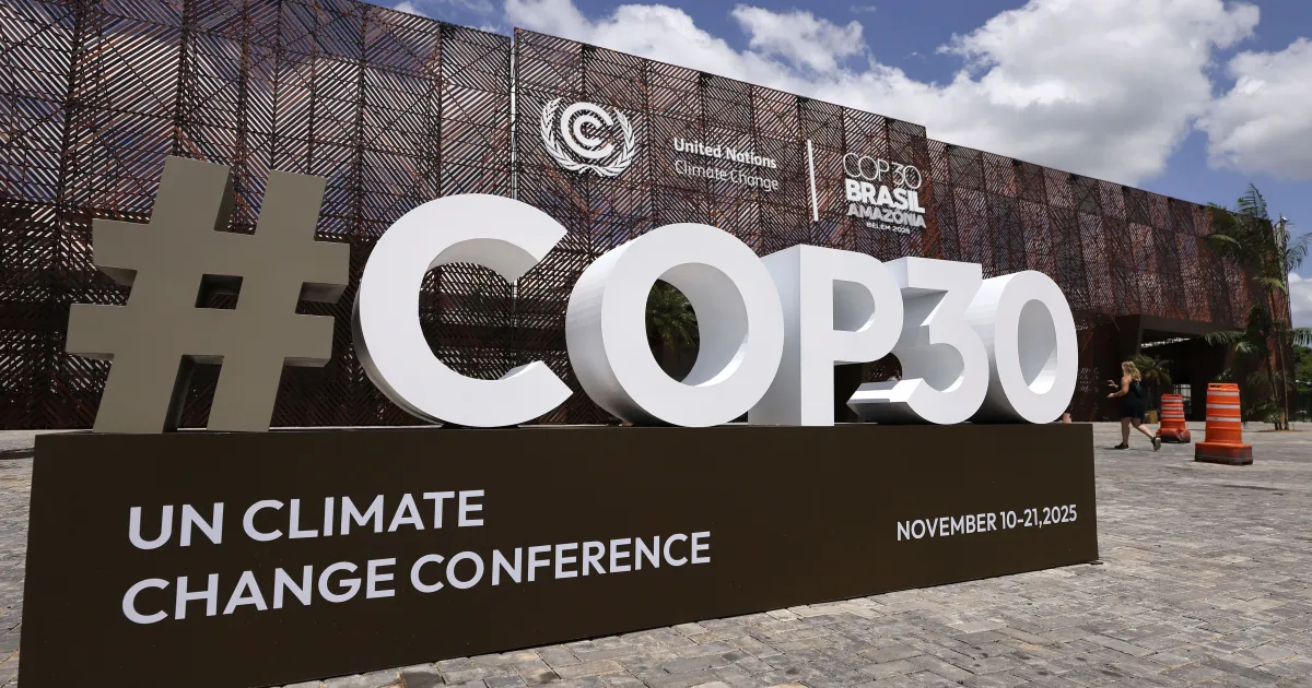 COP30 retoma negociações neste sábado em busca de consenso na reta final