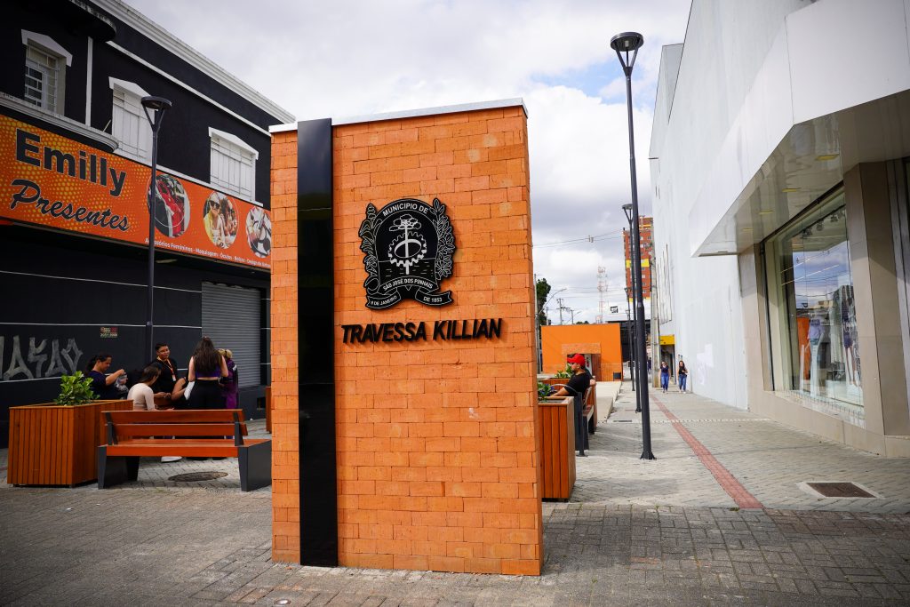 Revitalizada Travessa Francisco Killian
