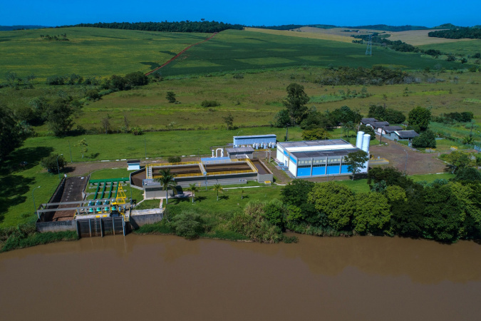sanepar londrina captacao rio tibagi.jpg