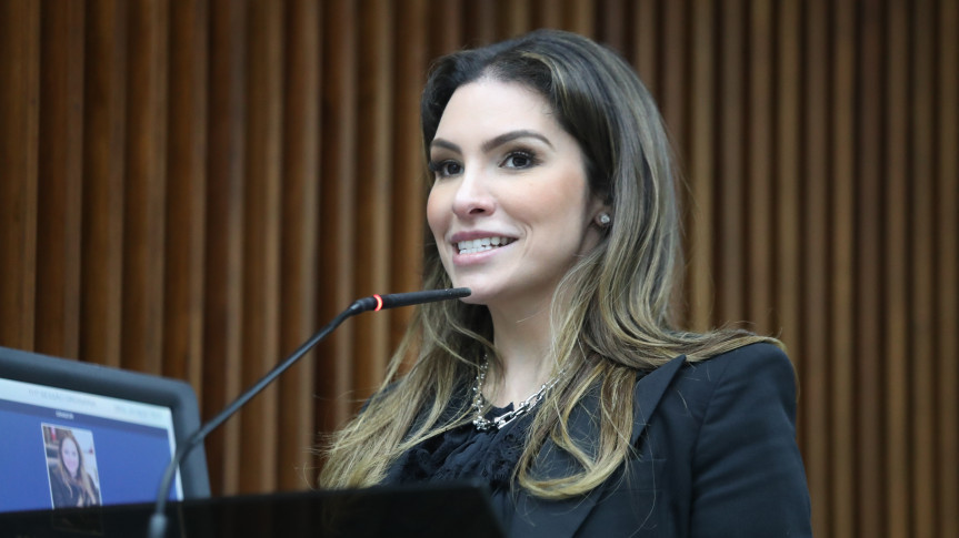Deputada Maria Victoria (PP).
