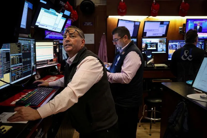 Wall Street sobe após feriado nos EUA e fim de interrupção nas negociações