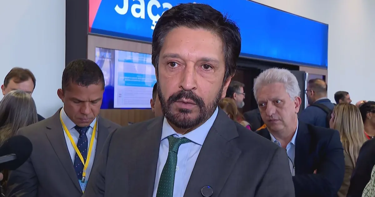 Nunes e Tarcísio se reúnem com Silveira para discutir concessão da Enel