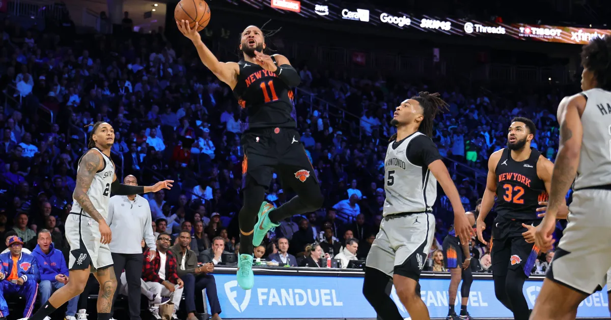 Knicks vencem Spurs de virada e conquistam a NBA Cup